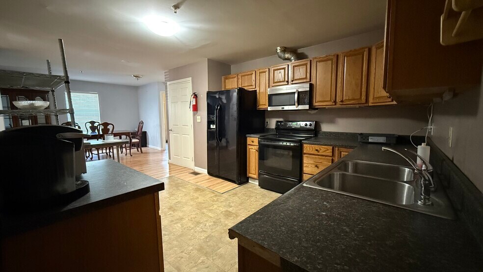More Photos Of 5212 Astor Pl SE, Washington Assisted Living For Lease