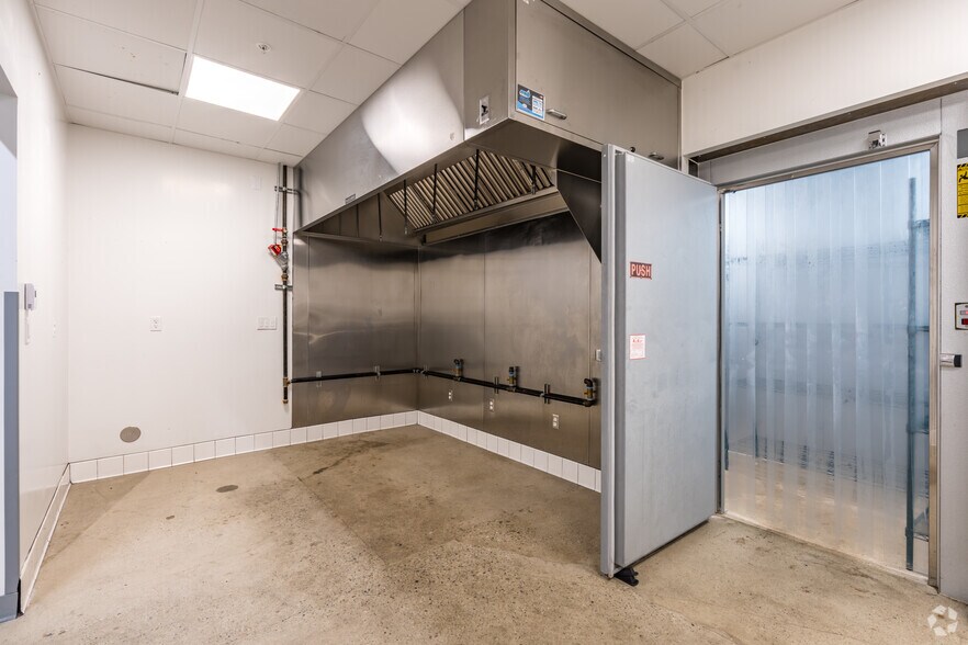 More Photos Of 1501 N C St, Sacramento Warehouse For Lease