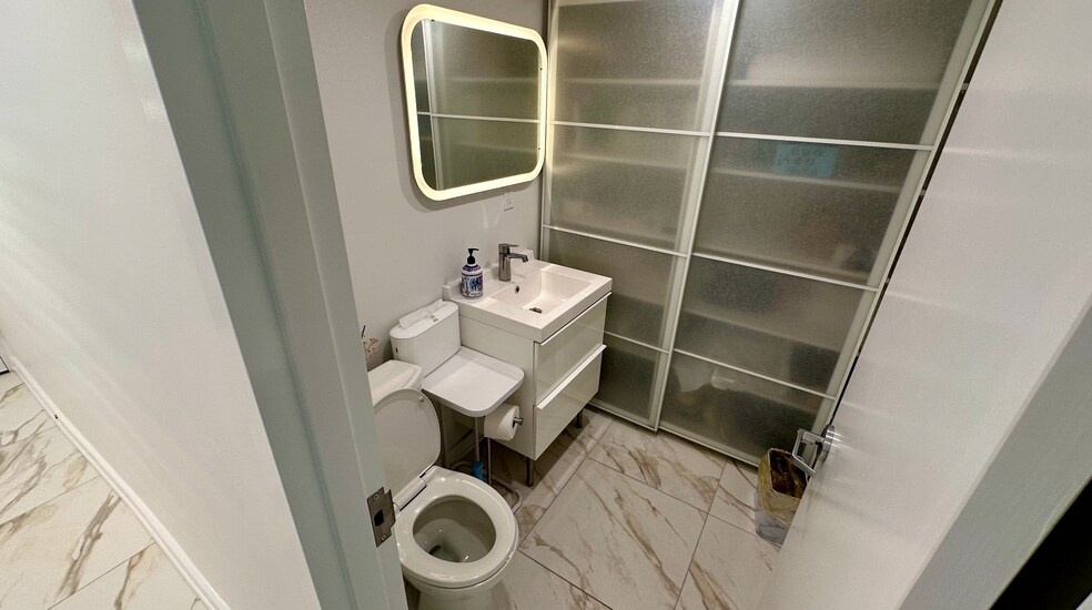 More Photos Of 2185 Lemoine Ave, Fort Lee Apartments For Sale