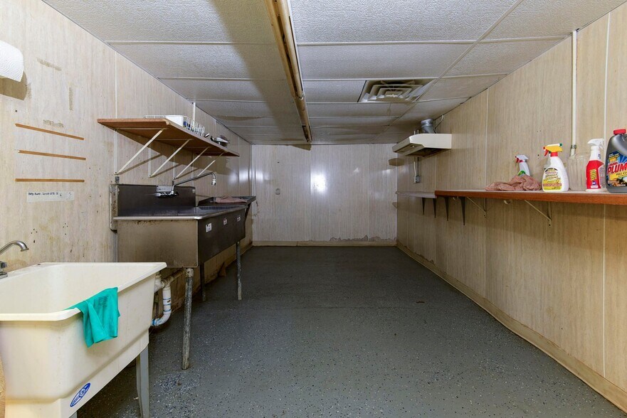 More Photos Of 14981 Mo - 13 Bus Highway, Branson West Restaurant For Sale