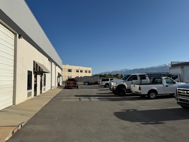 More Photos Of 230 Cutler Dr, North Salt Lake Warehouse For Sale