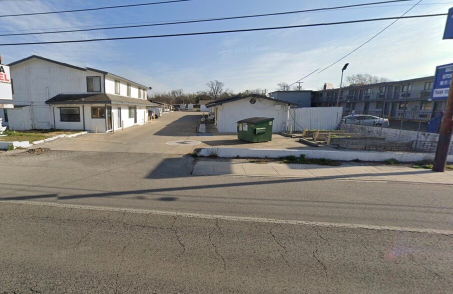 More Photos Of 3426 Fredericksburg Rd, San Antonio Hotel For Sale
