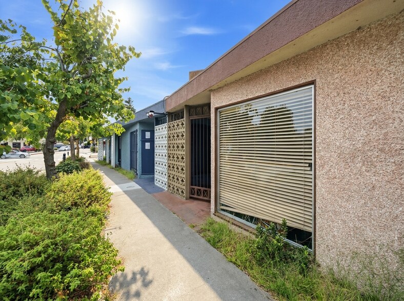 More Photos Of 111 Dakota Ave, Santa Cruz Medical For Sale