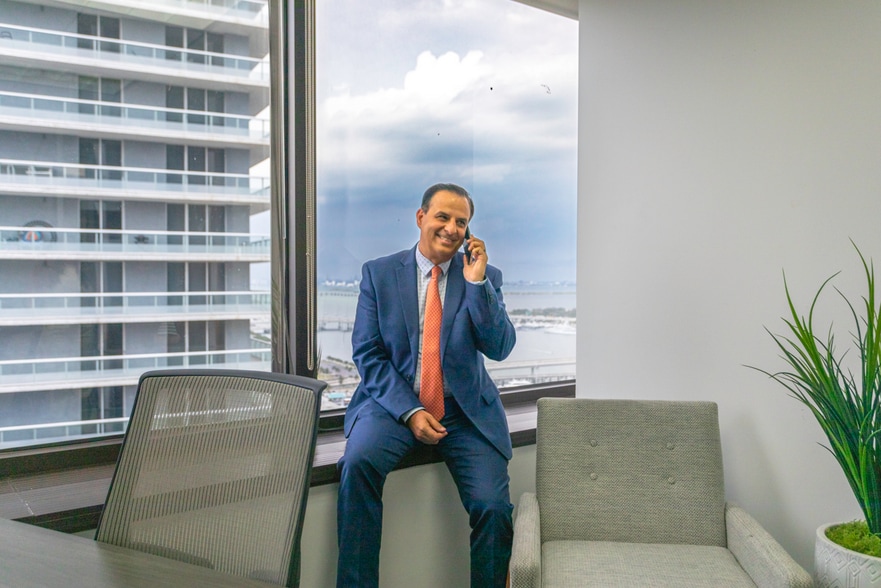 More Photos Of 2 S Biscayne Blvd, Miami Coworking Space