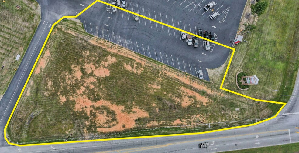 More Photos Of 189 Hickory Tree Rd, Winston-Salem Land For Lease