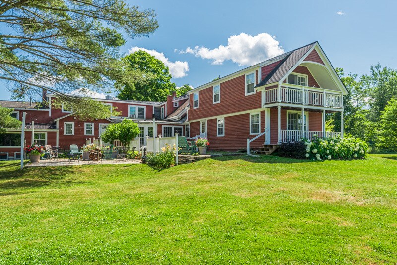 More Photos Of 132 Landgrove Rd, Landgrove Hotel For Sale