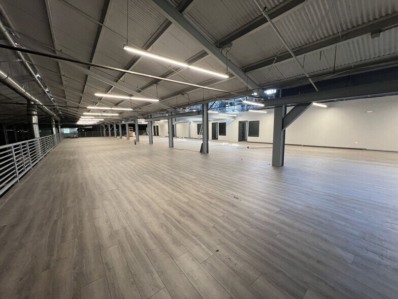 More Photos Of 4906 Alcoa Ave, Vernon Warehouse For Sale