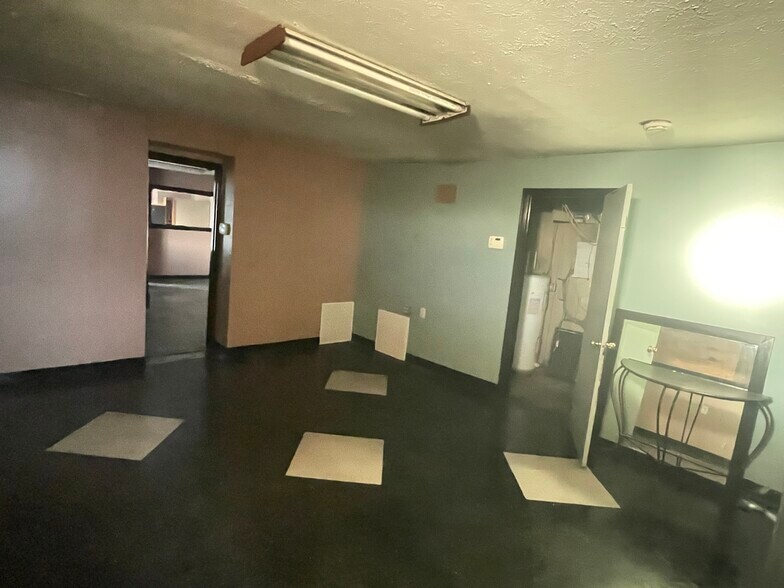 More Photos Of 418 NW Whitehall St, Atlanta Loft Creative Space For Sale