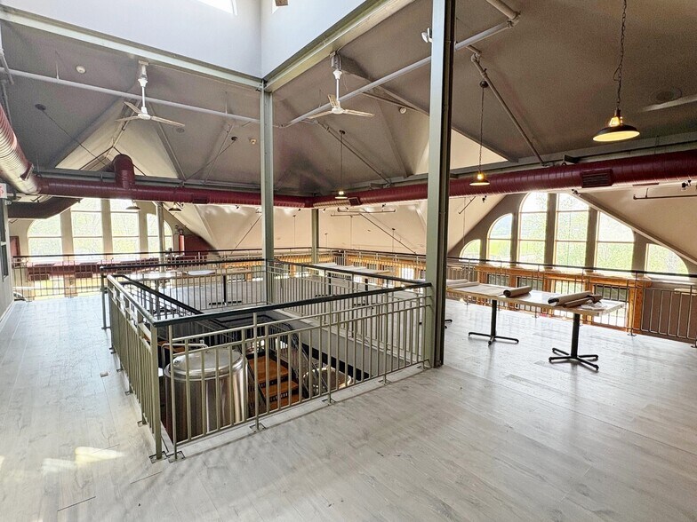More Photos Of 3 Main St, New Paltz Restaurant For Sale