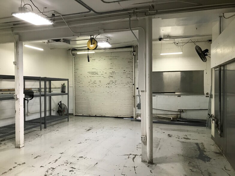 More Photos Of 6613 Hollis St, Emeryville Flex For Sale