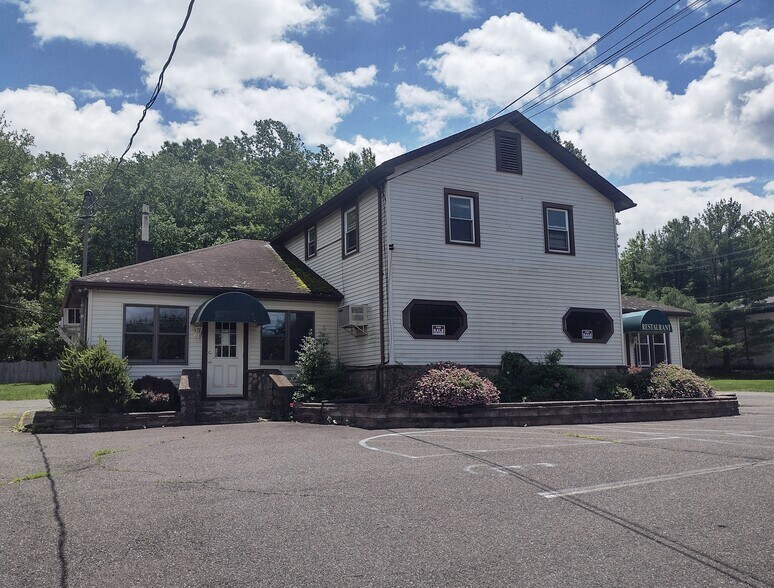 More Photos Of 282 County Road 513, Glen Gardner Restaurant For Sale