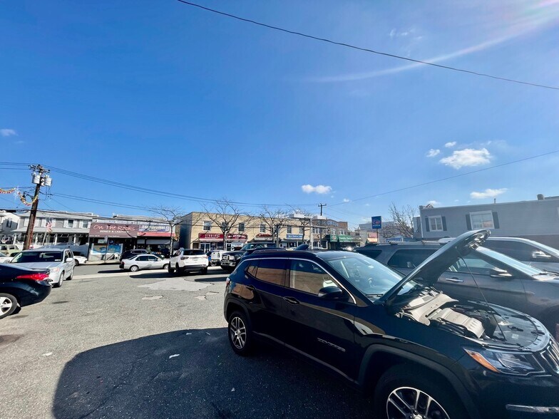 More Photos Of 441 Beach 129th St, Rockaway Park Service Station For Sale