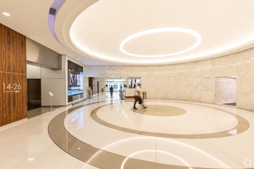 More Photos Of 2 S Biscayne Blvd, Miami Office Residential For Lease