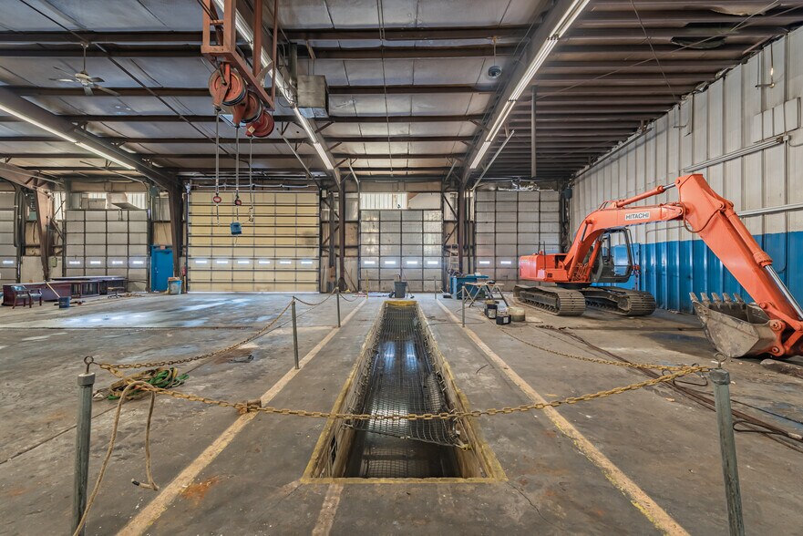 More Photos Of 306 Balsinger Rd, Uniontown Manufacturing For Sale