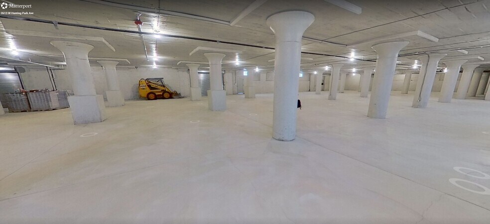 More Photos Of 2613 W Hunting Park Ave, Philadelphia Light Distribution For Lease