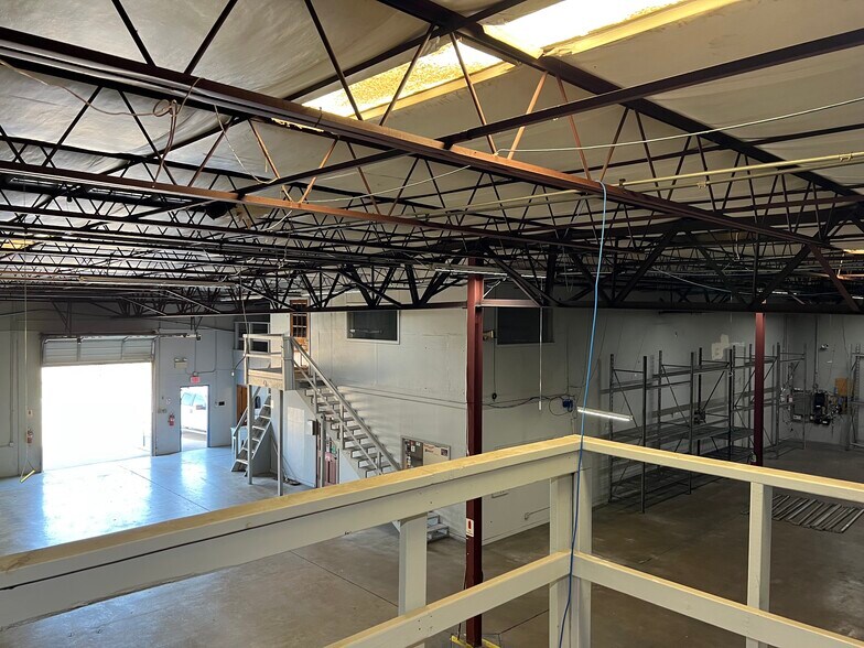 More Photos Of 1190 Explorer St, Duncanville Light Manufacturing For Sale