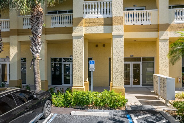 More Photos Of 3415 Radio Rd, Naples Office For Sale