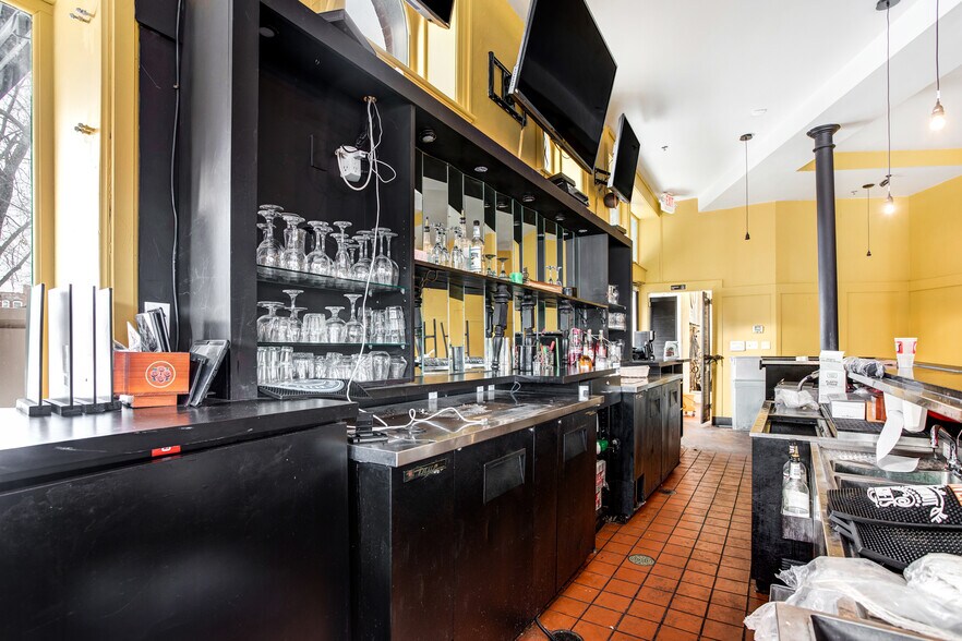 More Photos Of 4353 Manchester Ave, Saint Louis Apartments For Lease