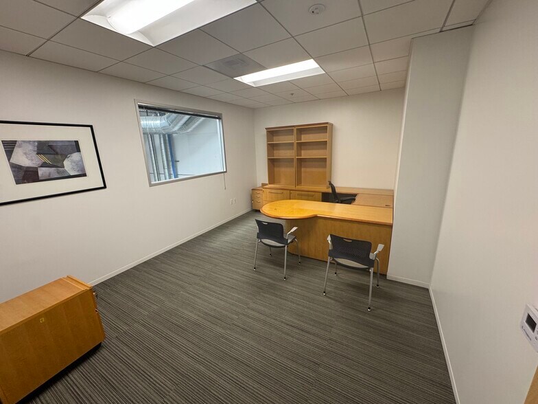 More Photos Of 59 Peters Canyon Rd, Irvine Research And Development For Sale