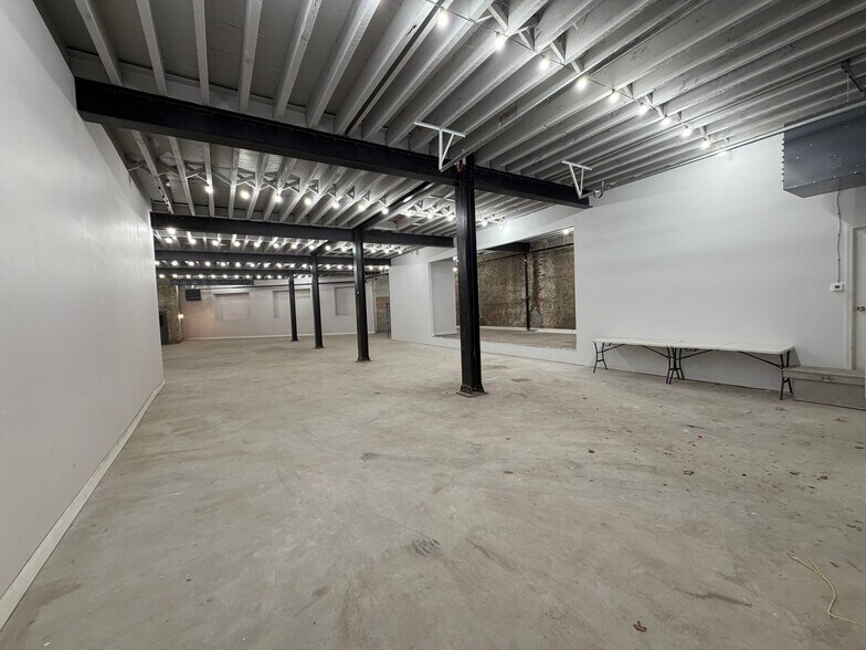 More Photos Of 2446-50 Germantown Ave, Philadelphia Flex For Sale