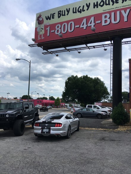 More Photos Of 2010 Chamberlayne Ave, Richmond Freestanding For Lease