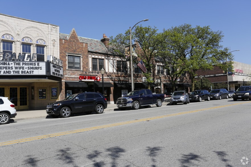 More Photos Of 70-76 S La Grange Rd, La Grange Storefront Retail Office For Lease