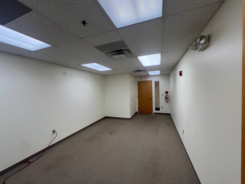 More Photos Of 4260 Glendale Milford Rd, Blue Ash Medical For Lease