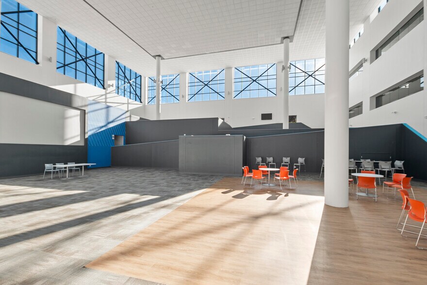 More Photos Of 200 Applied Pky, Monee Office For Lease