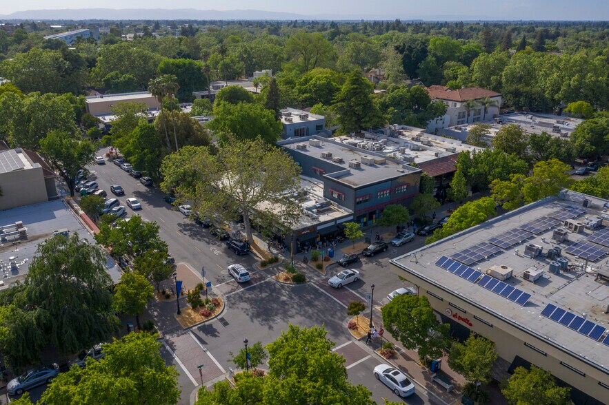 More Photos Of 513 2nd St, Davis Storefront For Lease