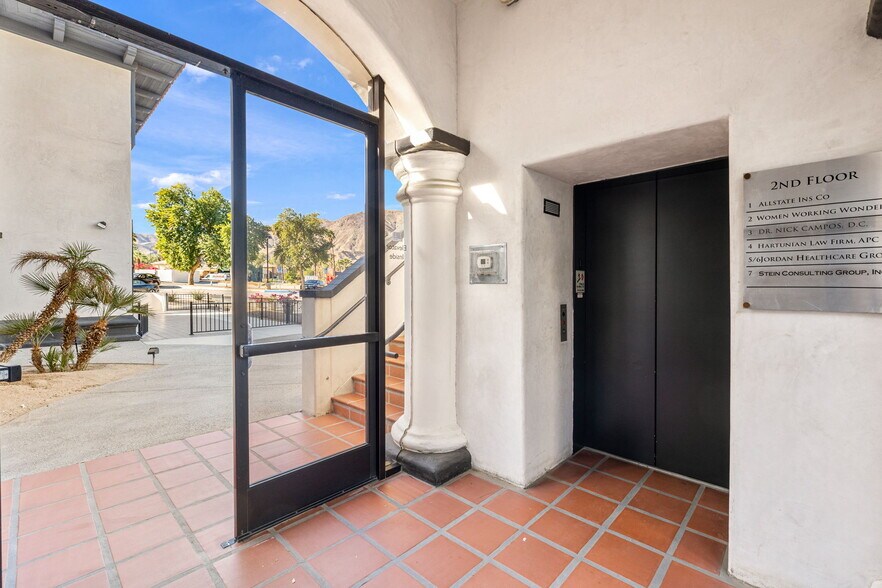 More Photos Of 73101 Highway 111, Palm Desert General Retail For Sale