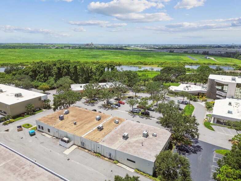 More Photos Of 10901 Danka Cir N, Saint Petersburg Office For Sale