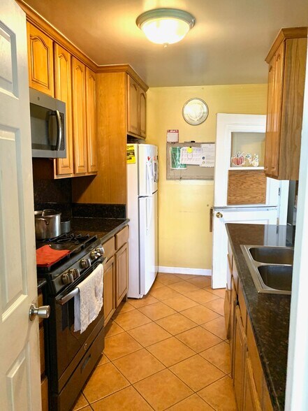 More Photos Of 1509 Rio Grande, American Canyon Assisted Living For Sale