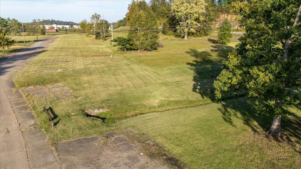 More Photos Of 0 Pike St, Mineral Wells Land For Sale