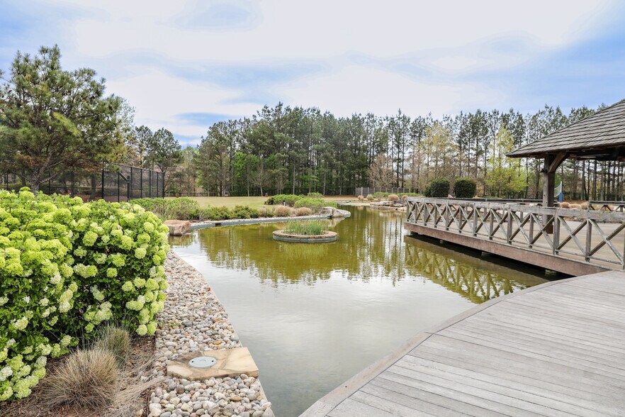 More Photos Of 1 Ebix Way, Duluth Office For Sale