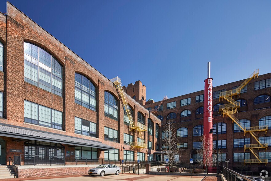 More Photos Of 890 Garrison Ave, Bronx Office For Sale