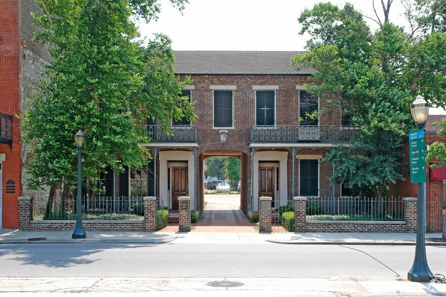 Primary Photo Of 56-58 S Conception St, Mobile Office For Sale