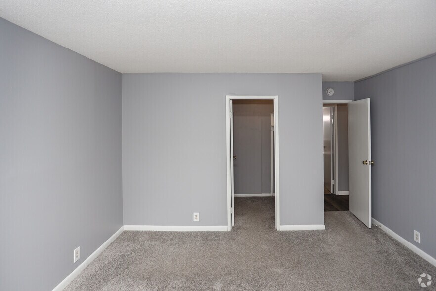 More Photos Of 101 Three Rivers N, Fort Wayne Apartments For Lease