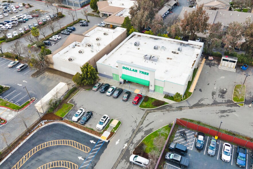 More Photos Of 3060 Travis Blvd, Fairfield Storefront Retail Office For Sale