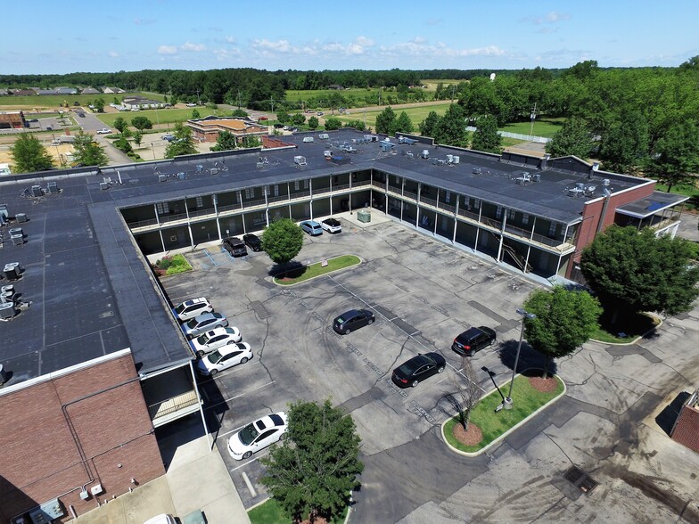 More Photos Of 5960 Getwell Rd, Southaven Storefront Retail Office For Lease