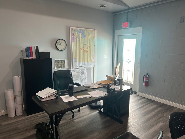 More Photos Of 8133 S State Route 48, Maineville Freestanding For Sale