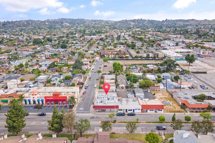 More Photos Of 1001-1003 E La Habra Blvd, La Habra Storefront For Lease