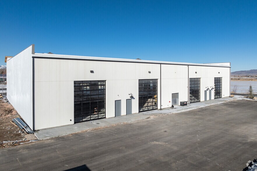 More Photos Of 1223 S Harwood Way, Francis Freestanding For Lease