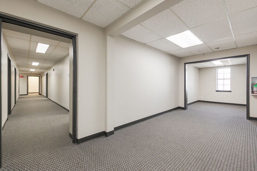 More Photos Of 3801 NW 63rd St, Oklahoma City Office For Lease
