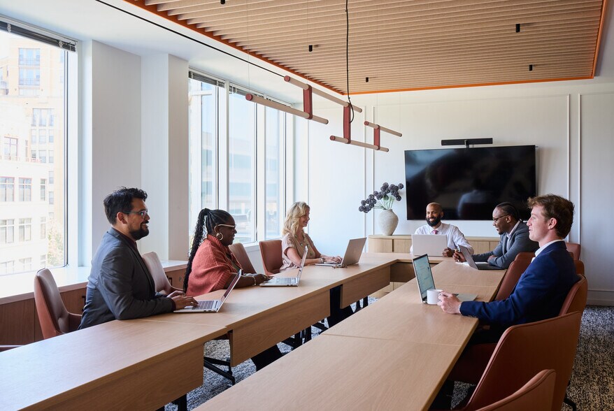 More Photos Of 3101 Wilson Blvd, Arlington Coworking Space