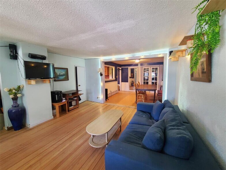 More Photos Of 108 Main St, Livingston Manor Convenience Store For Sale