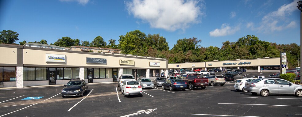 More Photos Of 110 Daniel Dr, Uniontown Unknown For Lease