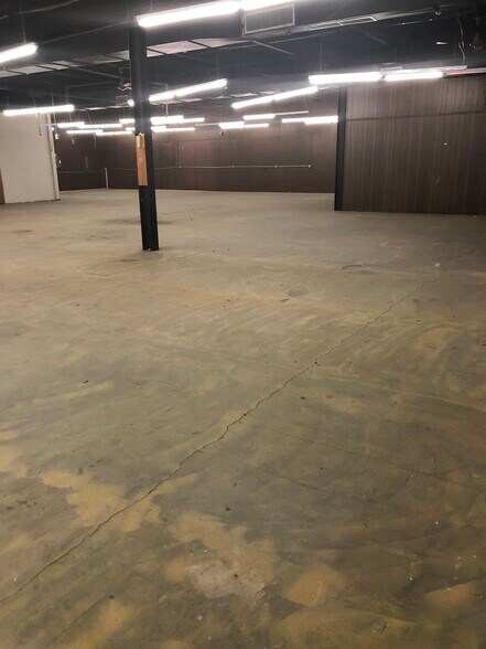 More Photos Of 1200 Hartford Ave, Johnston Light Manufacturing For Lease