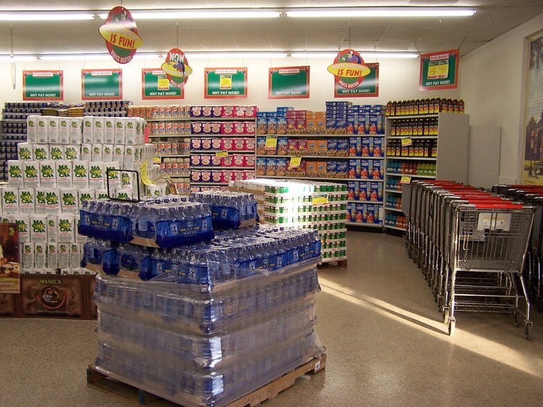 More Photos Of 3412 W Baker St, Plant City Unknown For Lease