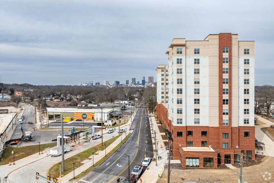 More Photos Of 1184 Hank Aaron Dr, Atlanta Apartments For Lease