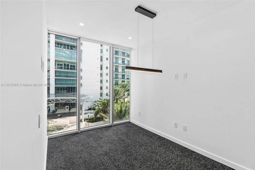 More Photos Of 1300 Brickell Bay Dr, Miami Apartments For Sale
